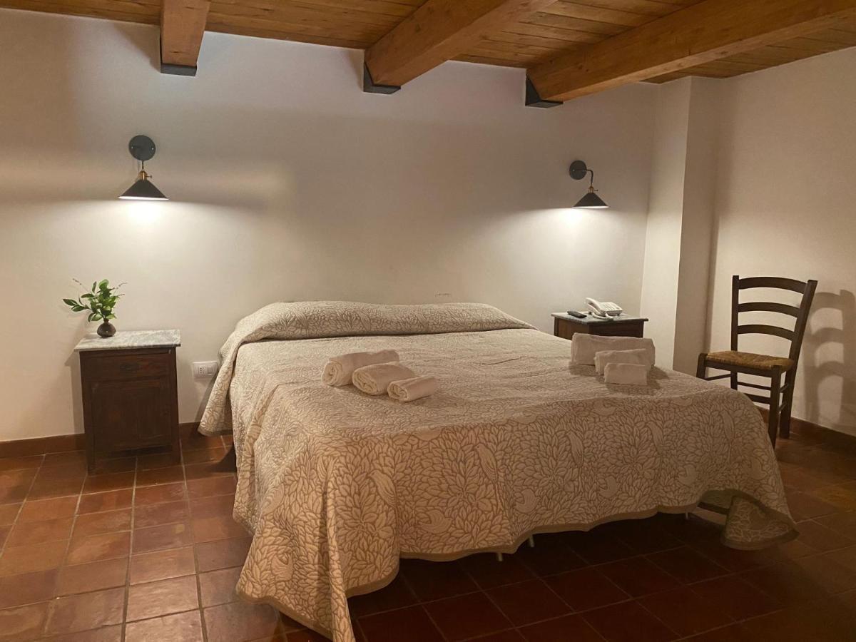 Agriturismo Feudo Tudia Landro Exteriér fotografie
