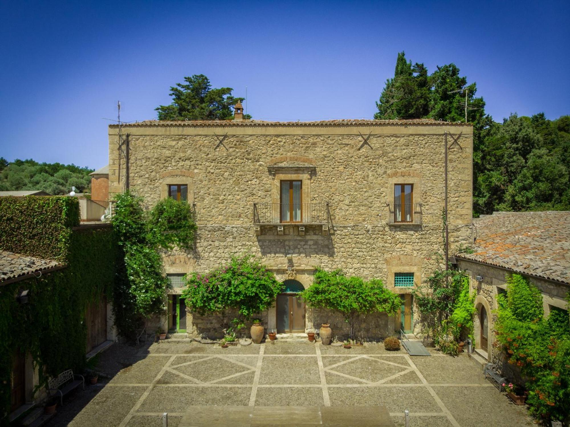 Agriturismo Feudo Tudia Landro Exteriér fotografie